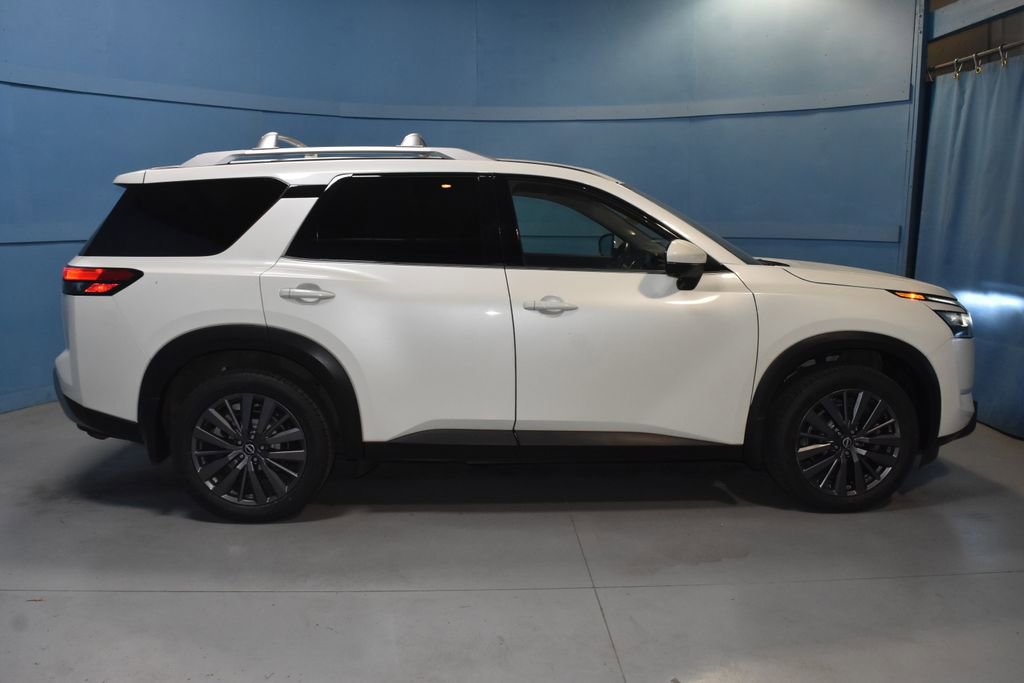 Certified 2023 Nissan Pathfinder SL w/ SL Premium Package AWD/4WD image 22