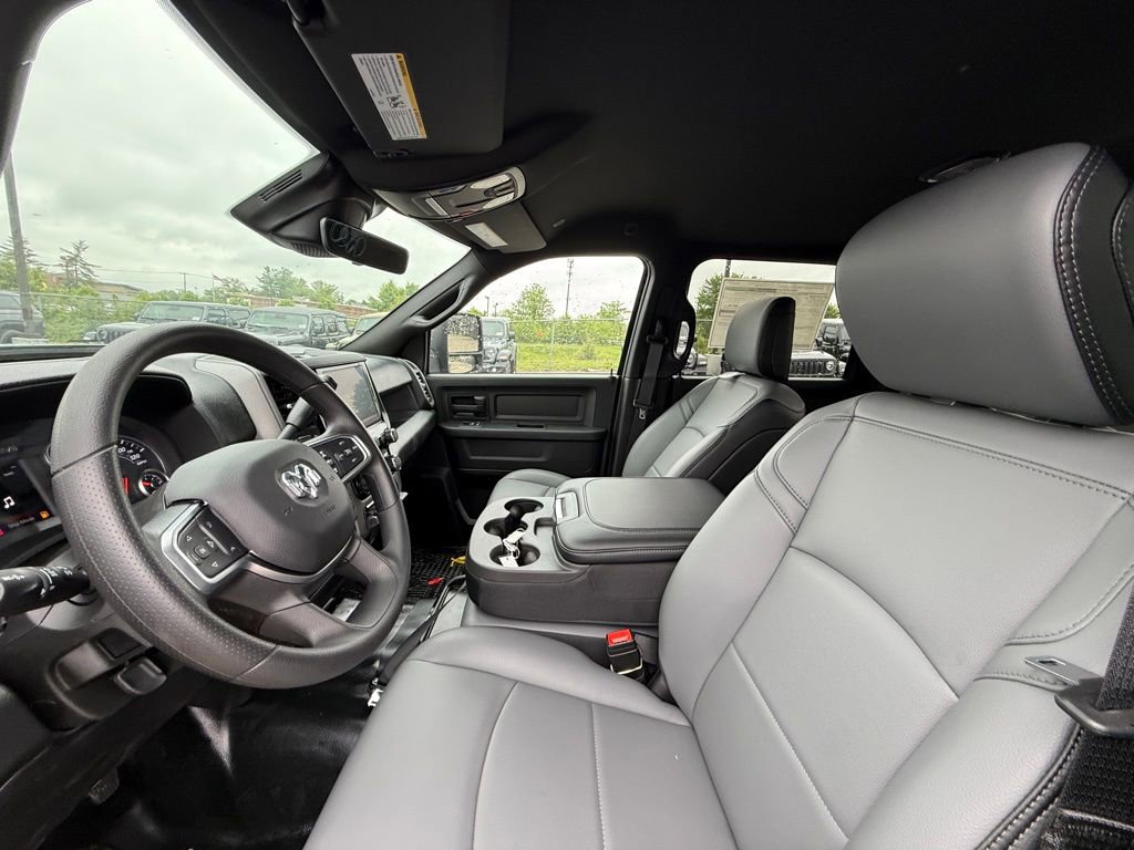 New 2026 RAM 3500 Tradesman AWD/4WD image 12