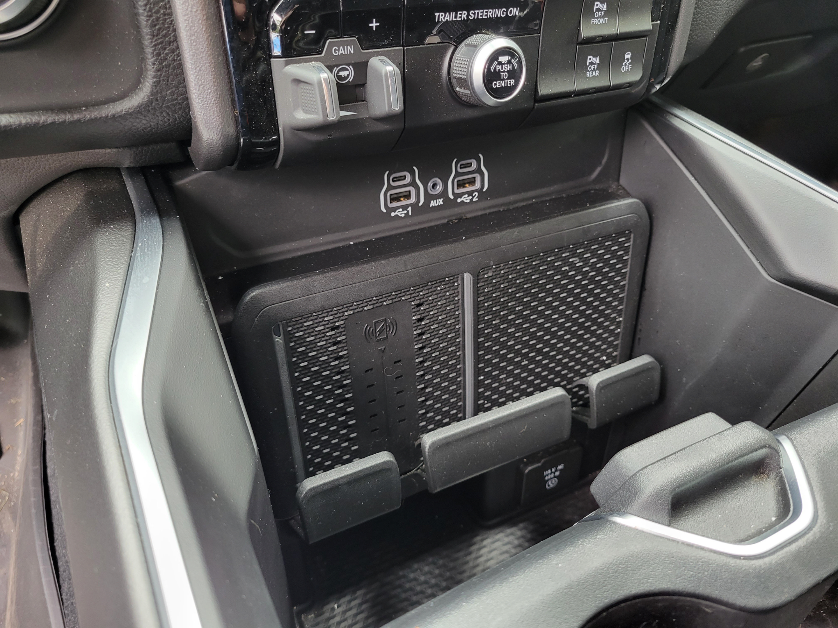 Used 2025 RAM 1500 Big Horn AWD/4WD image 18
