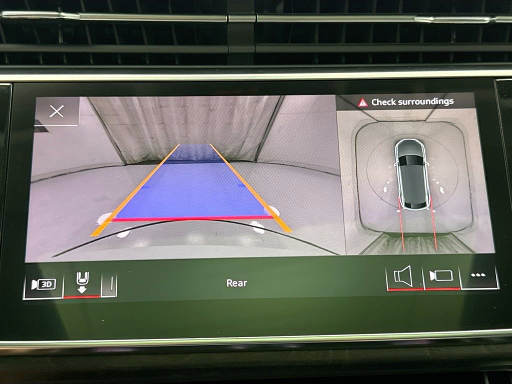 Used 2023 Audi Q8 Premium Plus image 15