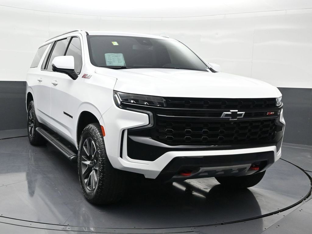 Used 2024 Chevrolet Suburban Z71 w/ Luxury Package image 8