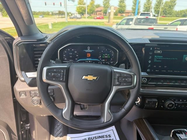 Used 2024 Chevrolet Silverado 1500 LT w/ Z71 Off-Road Package AWD/4WD image 25