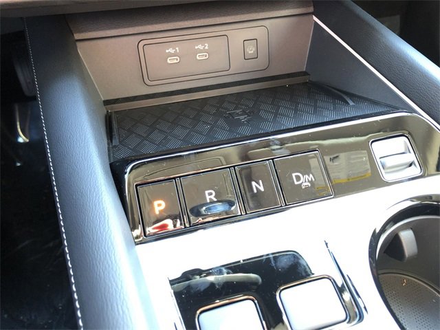 Certified 2025 Nissan Murano SL image 32