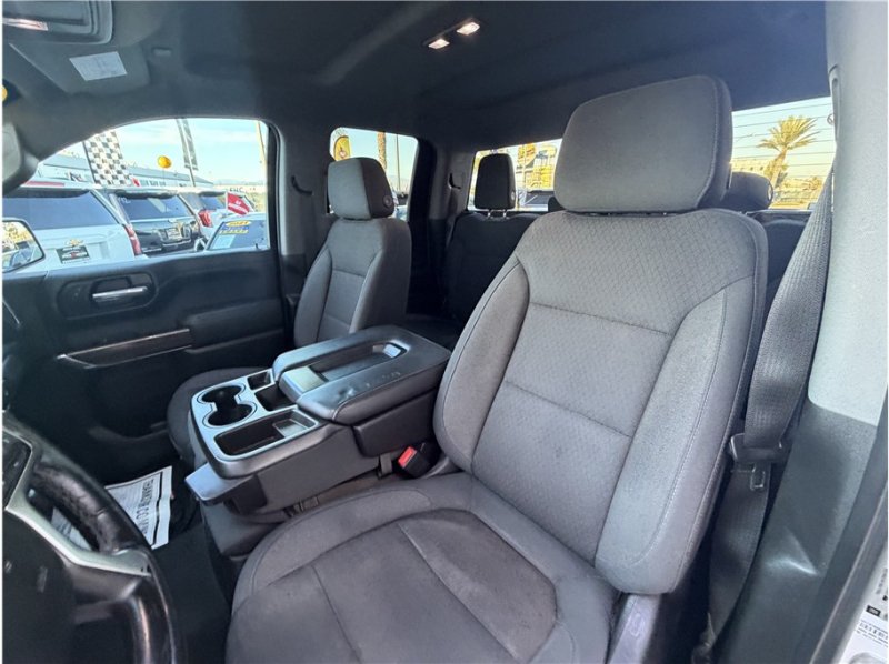 Used 2019 Chevrolet Silverado 1500 LT w/ All-Star Edition AWD/4WD image 18