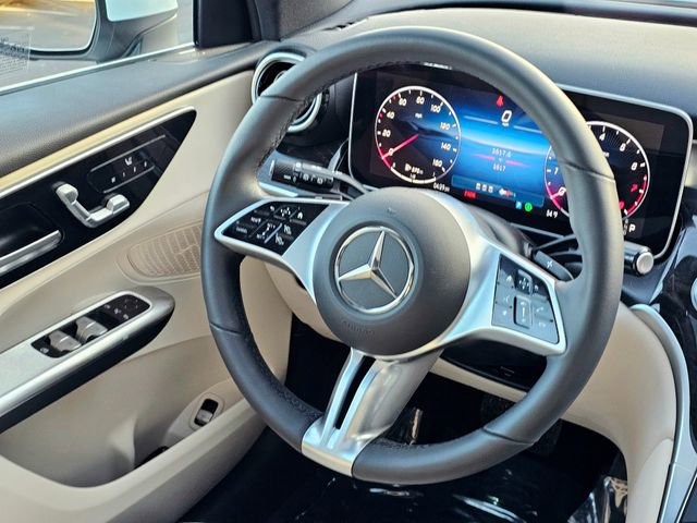 Certified 2026 Mercedes-Benz GLC 300 4MATIC image 31