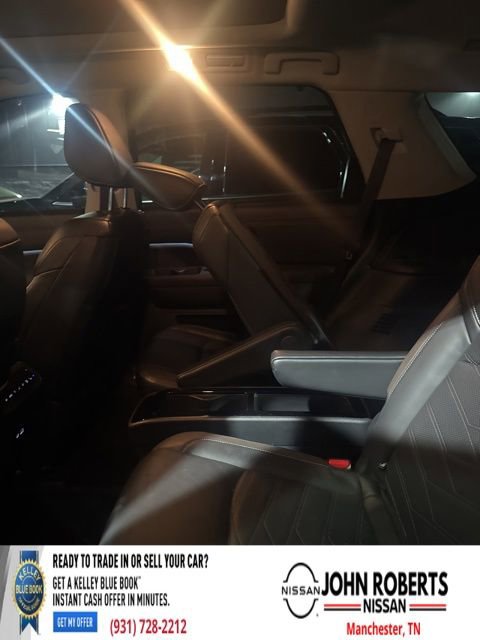 Used 2024 Nissan Pathfinder Platinum image 12