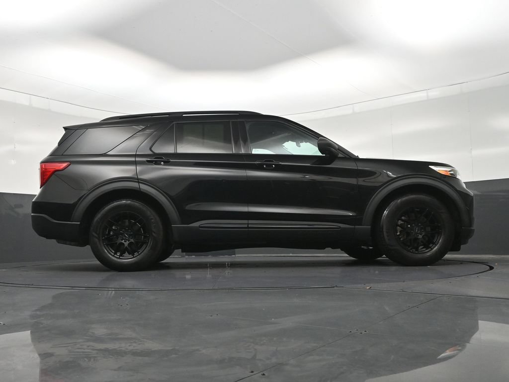 Used 2021 Ford Explorer XLT RWD image 34