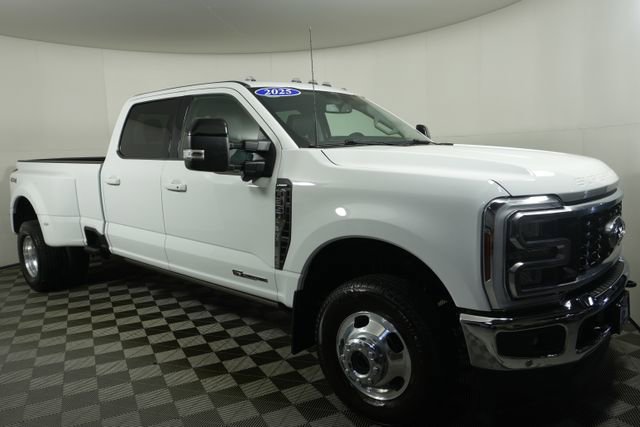 Certified 2025 Ford F350 Lariat w/ Lariat Ultimate Package AWD/4WD image 1