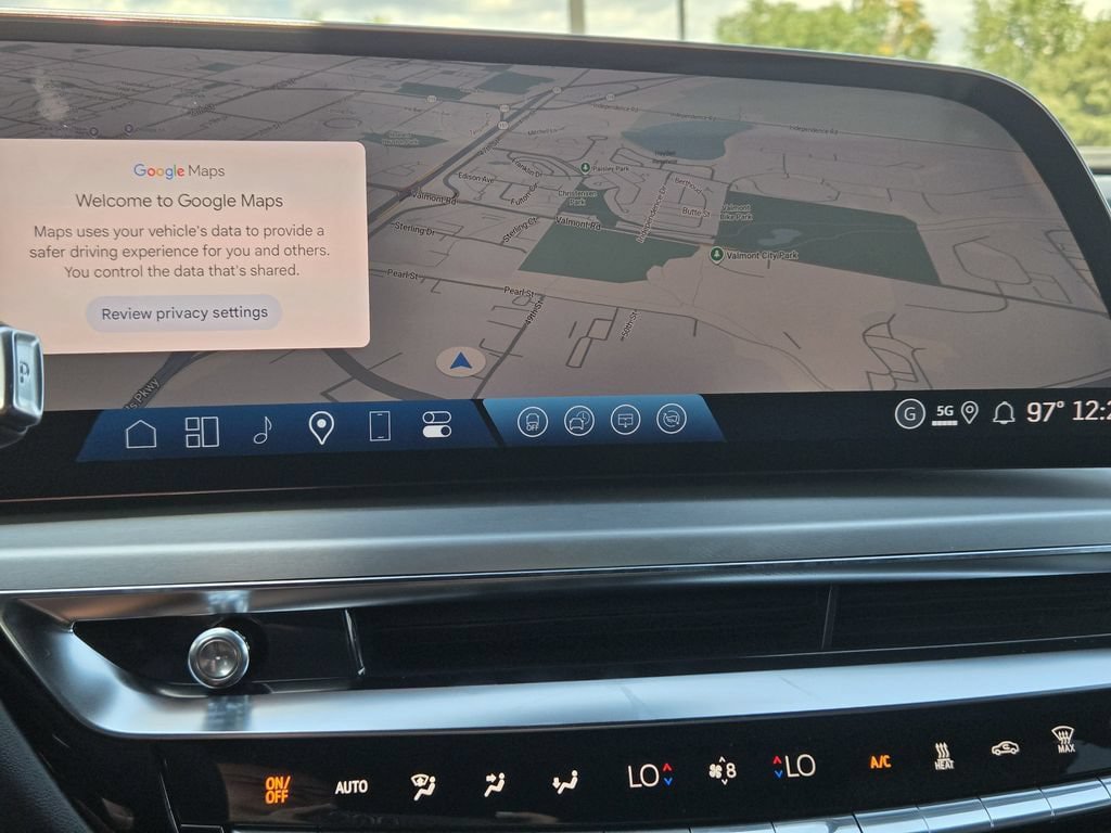 New 2026 Cadillac Lyriq Sport AWD/4WD image 10