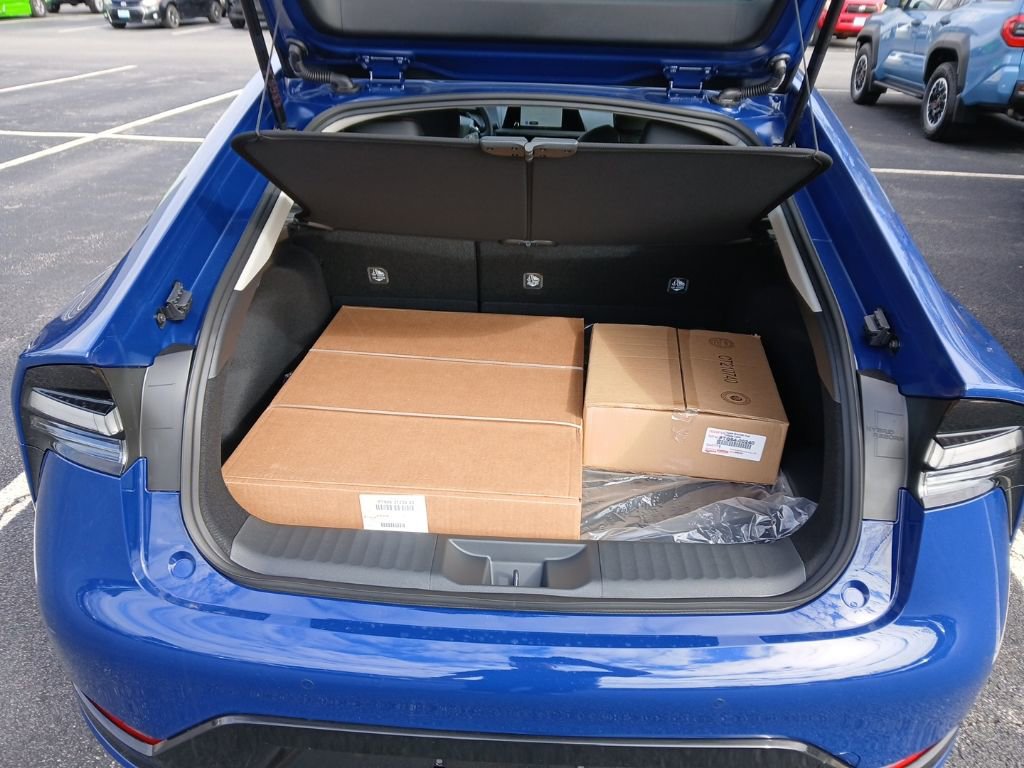 New 2026 Toyota Prius Plug-In Hybrid image 8