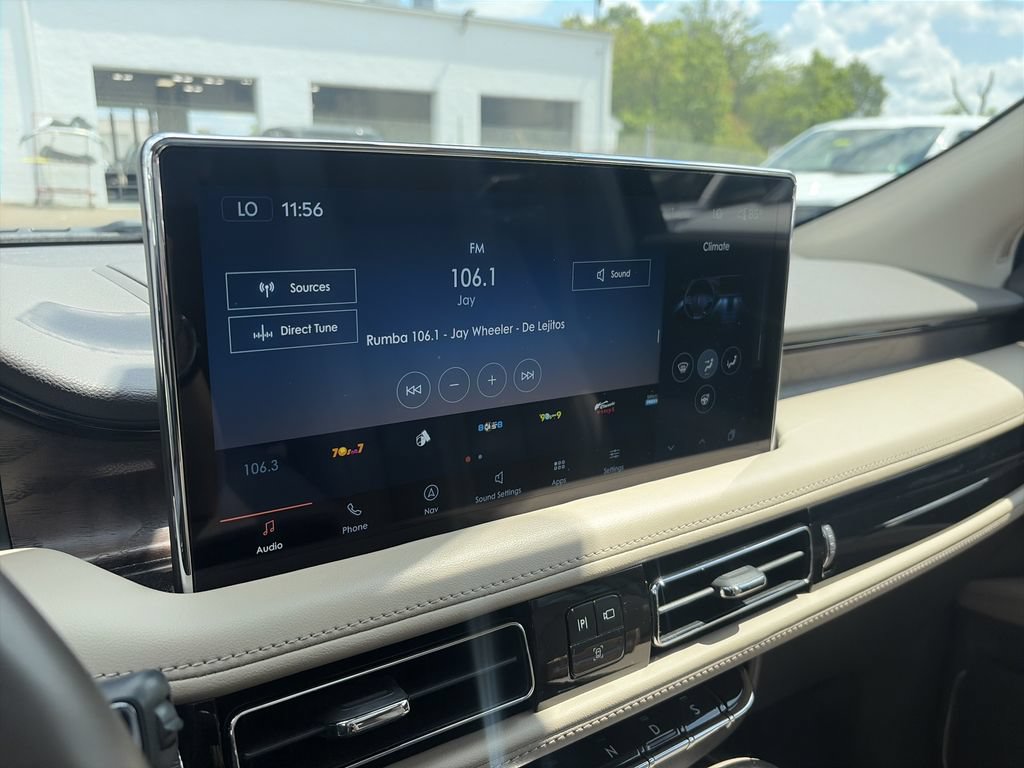 Certified 2023 Lincoln Nautilus Reserve AWD/4WD image 37