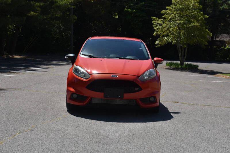 Used 2015 Ford Fiesta ST w/ ST Recaro Package FWD image 11