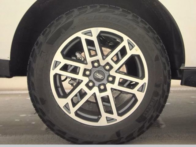 Used 2025 Ford Expedition Active AWD/4WD image 22
