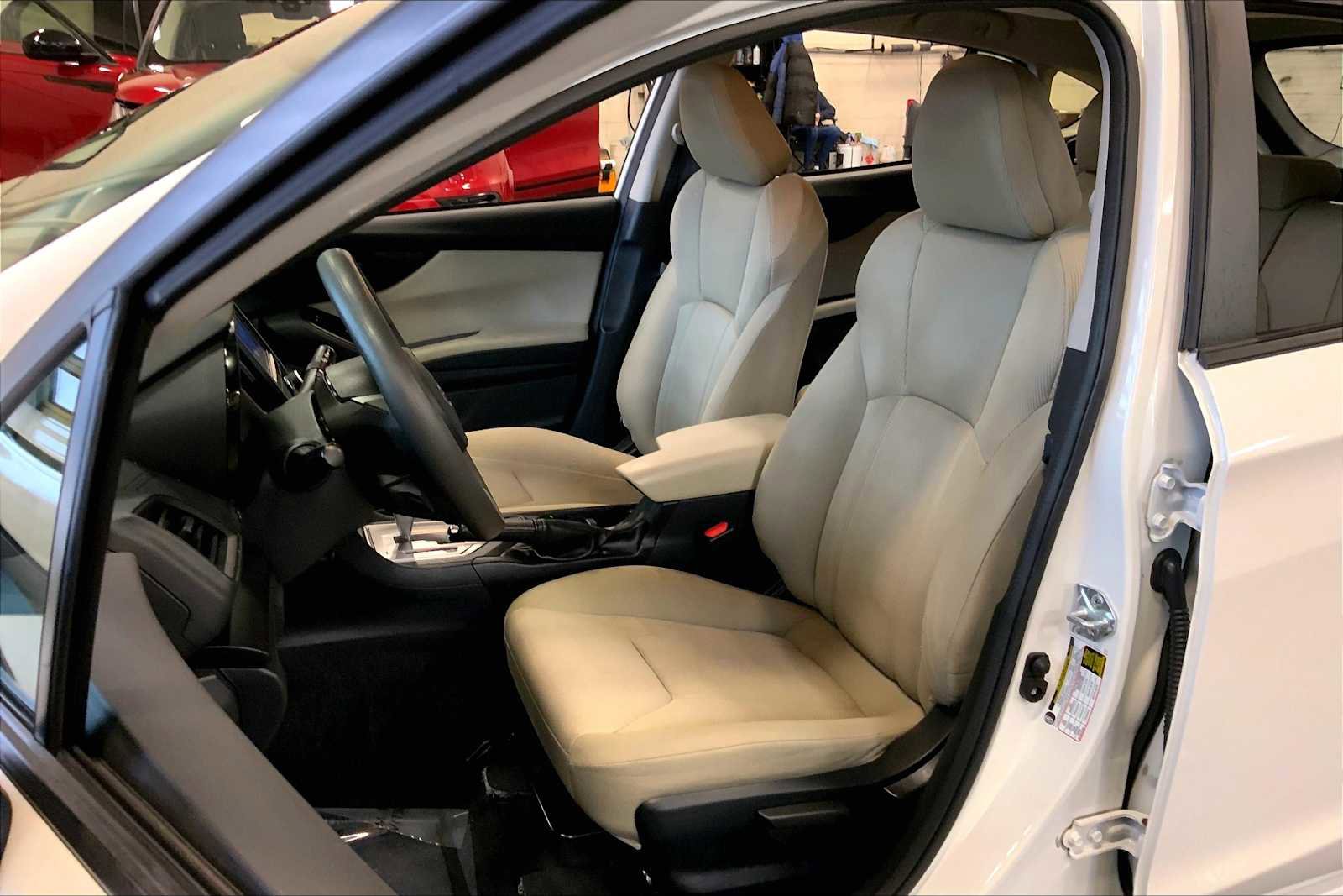 Used 2023 Subaru Impreza 2.0i image 10