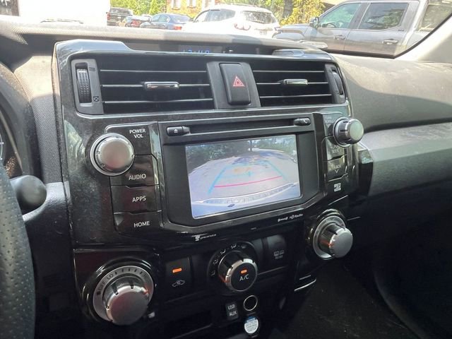 Used 2019 Toyota 4Runner TRD Off-Road Premium AWD/4WD image 13