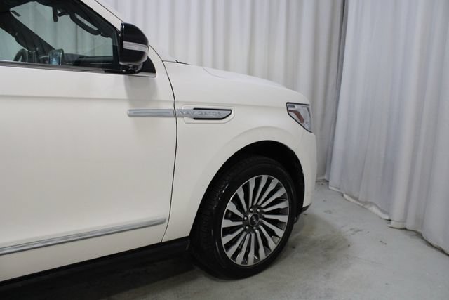Used 2019 Lincoln Navigator L Reserve AWD/4WD image 28