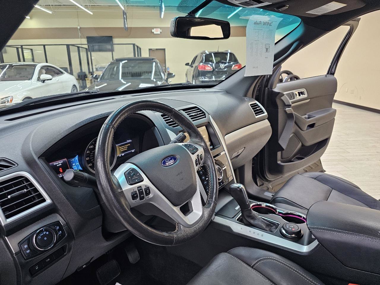 Used 2015 Ford Explorer Sport w/ Equipment Group 401A AWD/4WD image 21