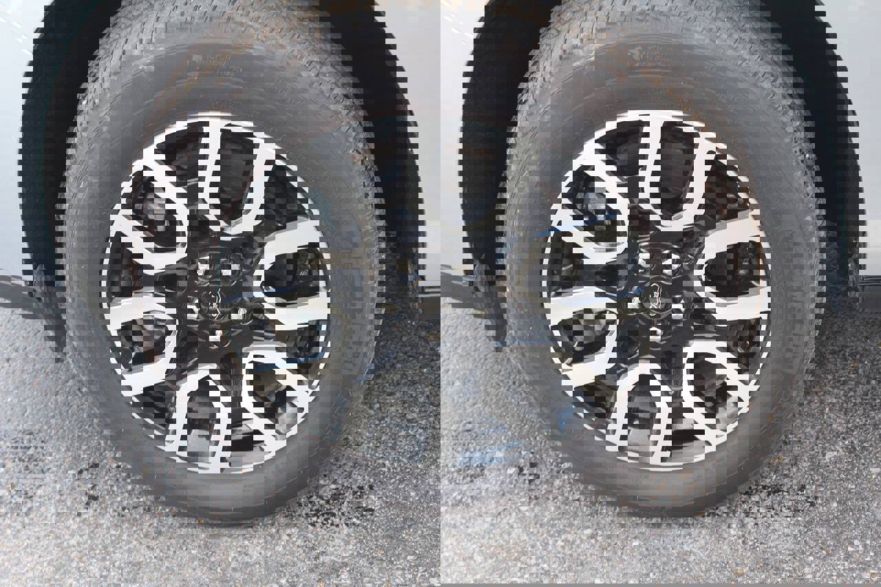 Used 2024 Ford Maverick Lariat image 16