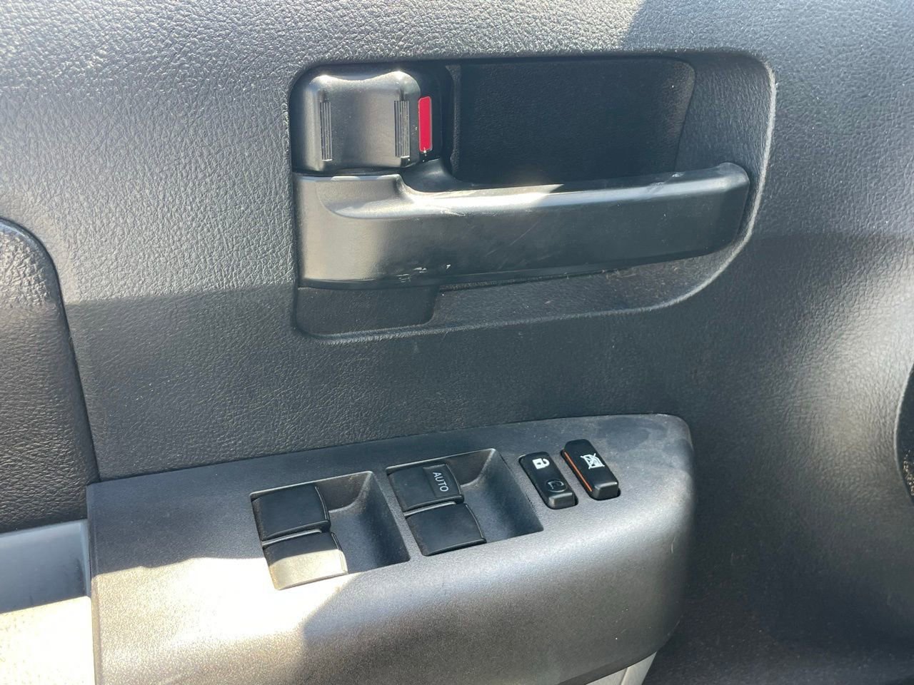 Used 2010 Toyota Tundra 2WD Double Cab image 6