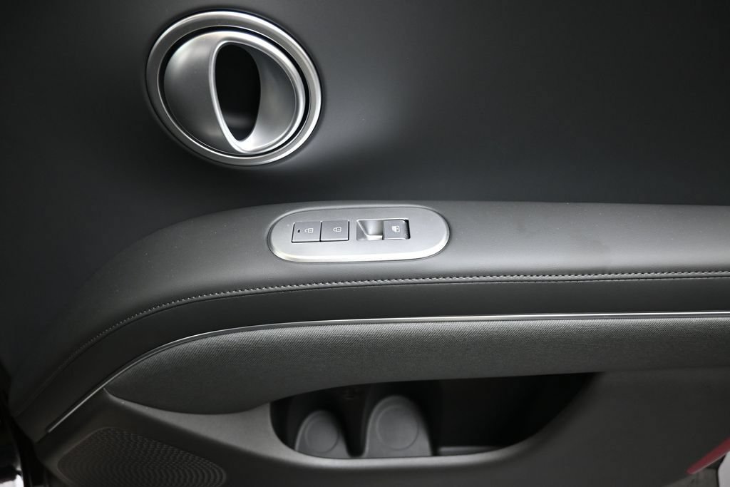 Used 2026 Hyundai Palisade Calligraphy AWD/4WD image 11