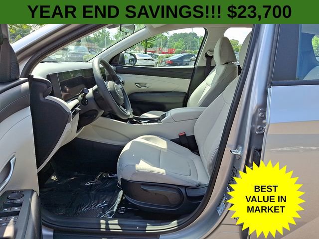 Used 2025 Hyundai Tucson SE image 15