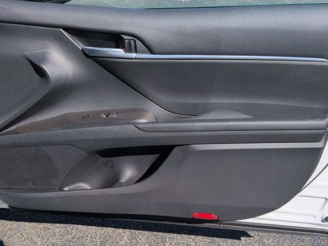 Used 2024 Toyota Camry LE image 30
