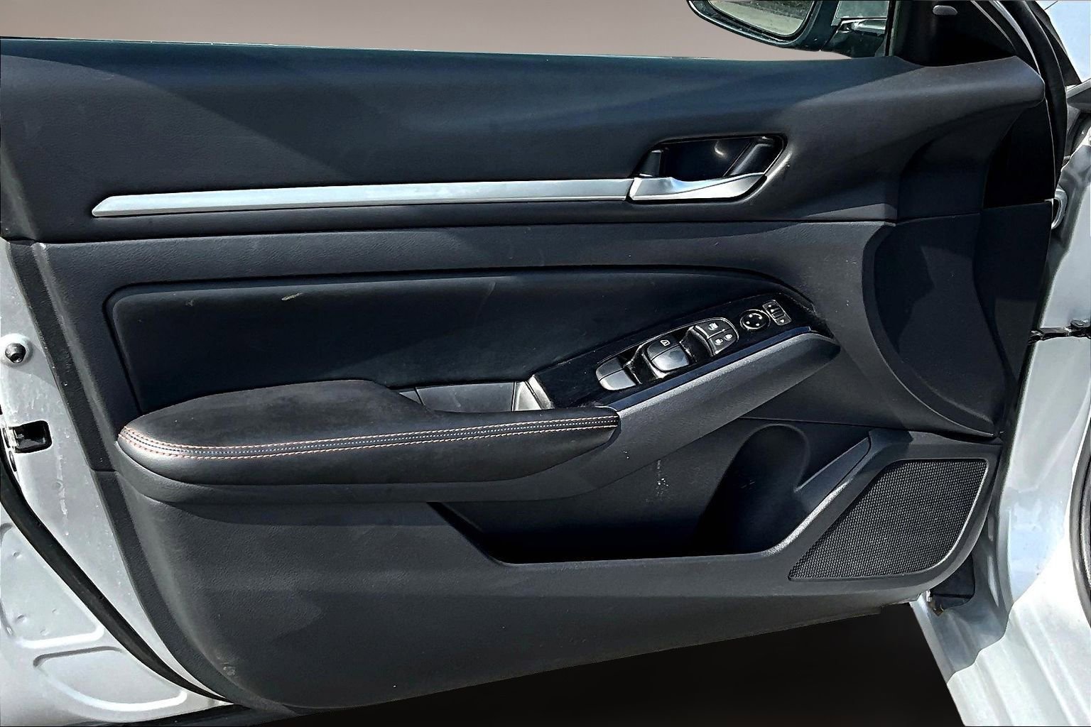 Used 2024 Nissan Altima 2.5 SR image 20