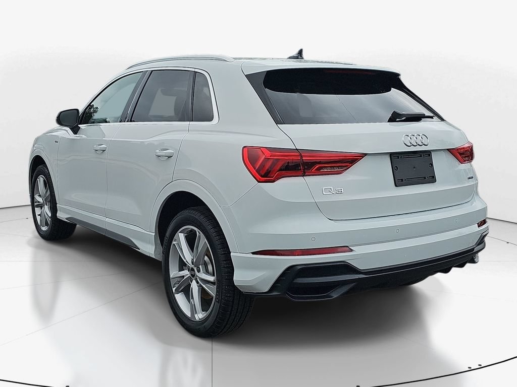 Used 2021 Audi Q3 2.0T Premium w/ Convenience Package AWD/4WD image 8