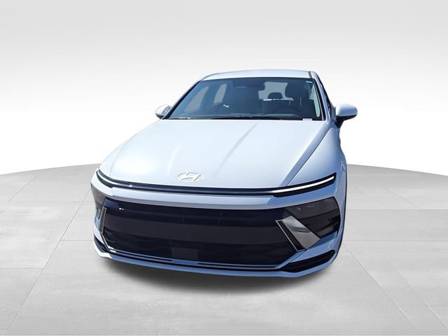 New 2025 Hyundai Sonata SEL FWD image 3