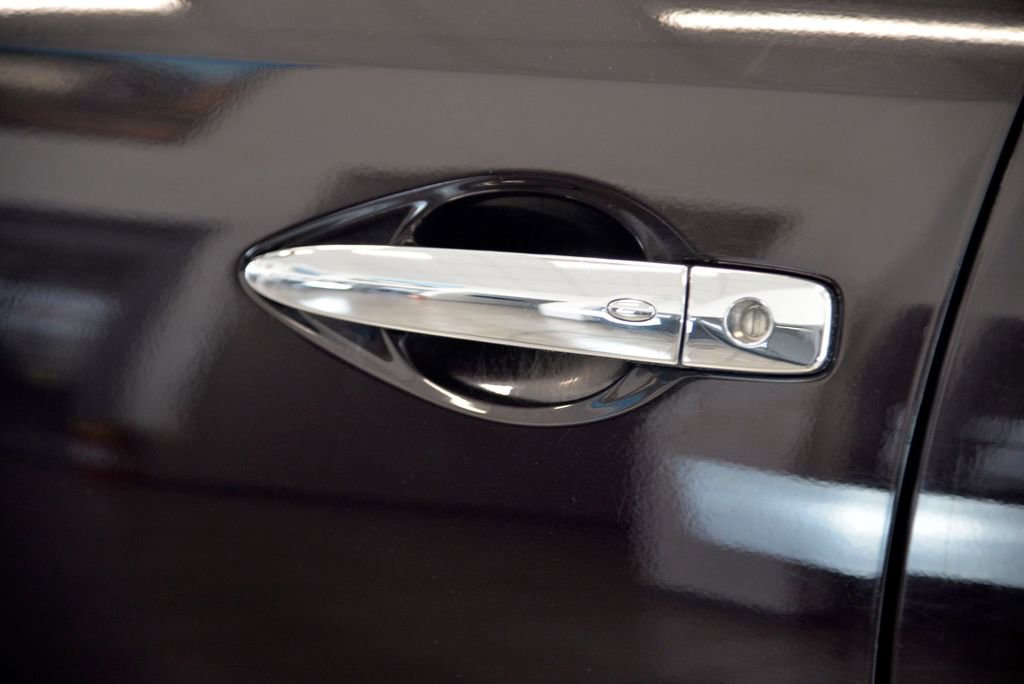 Used 2012 Nissan Maxima 3.5 SV w/ Monitor Pkg FWD image 13