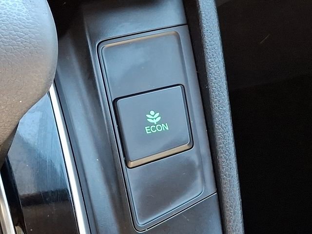 Used 2017 Honda CR-V LX image 25