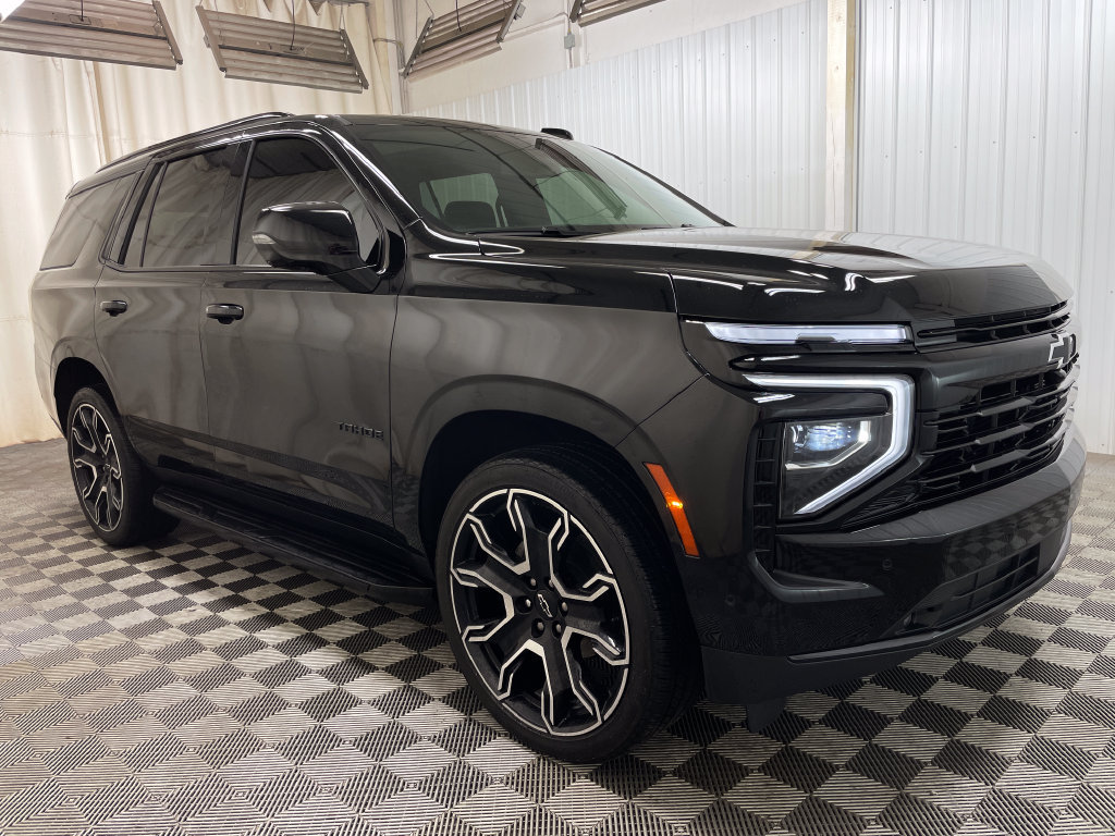 Certified 2025 Chevrolet Tahoe RST w/ RST Capability Package AWD/4WD image 27