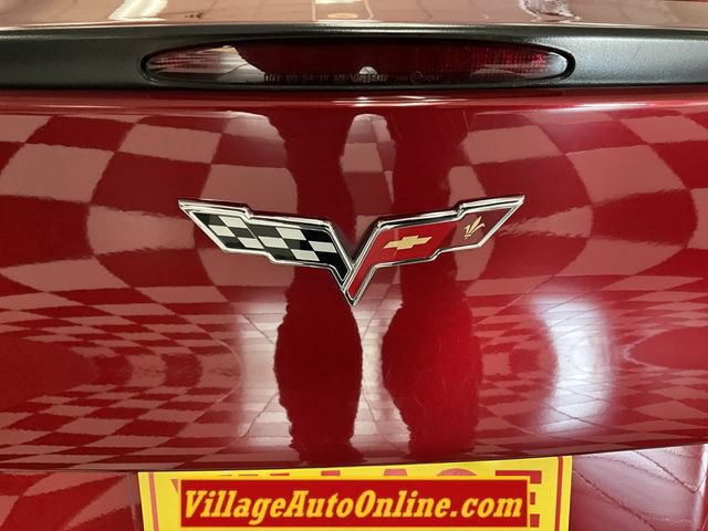 Used 2009 Chevrolet Corvette Coupe w/ Preferred Equipment Group RWD image 27