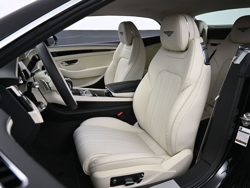 Used 2026 Bentley Continental GTC AWD/4WD image 5