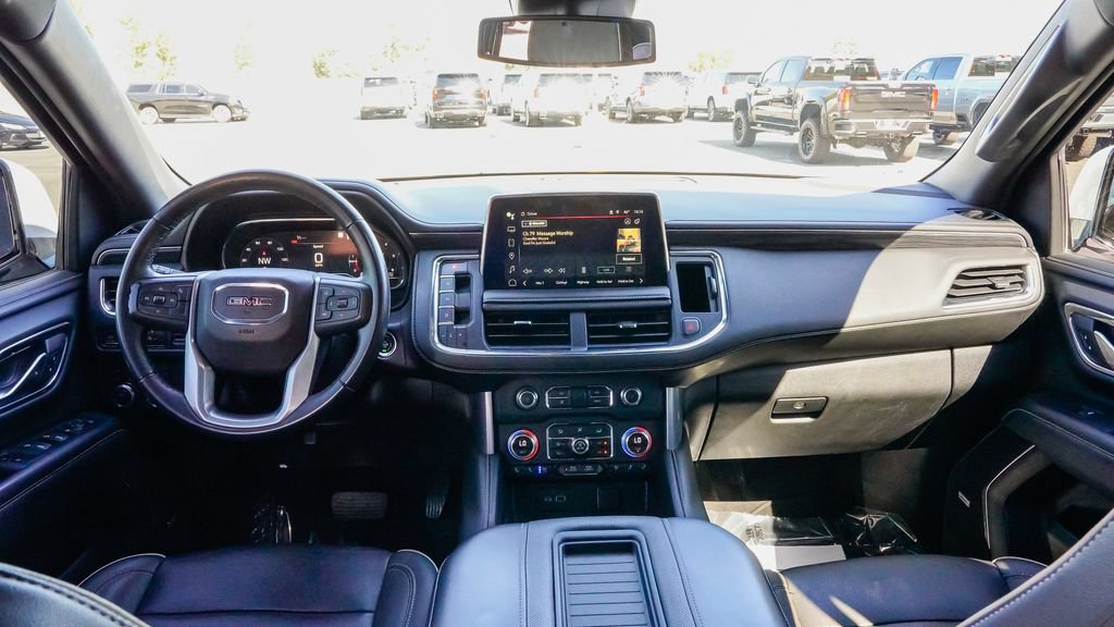 Used 2023 GMC Yukon XL SLT AWD/4WD image 14