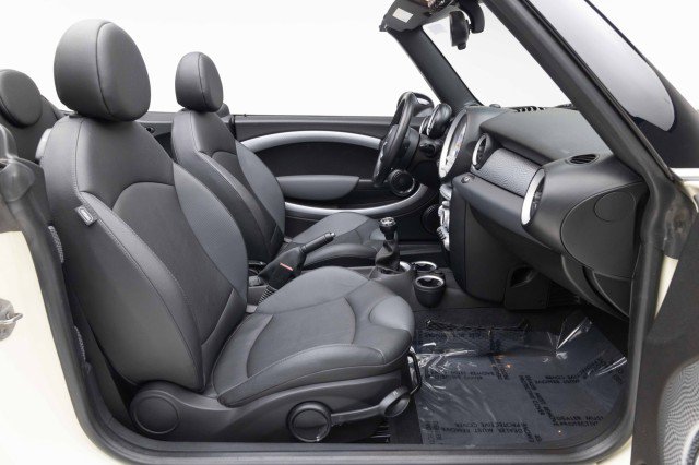 Used 2010 MINI Cooper S image 30