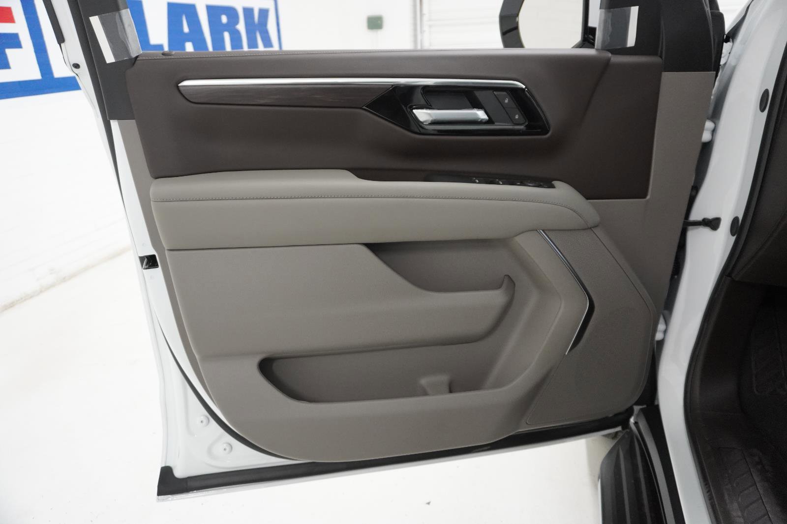 New 2026 Chevrolet Tahoe LS image 12