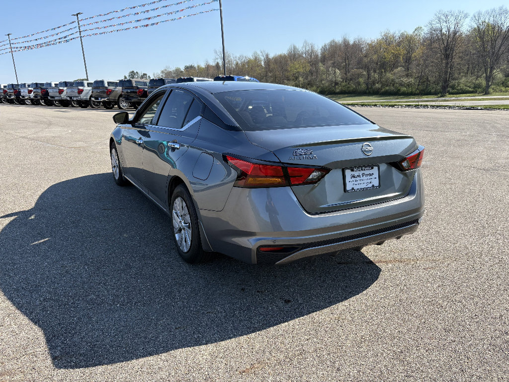 Used 2023 Nissan Altima 2.5 S FWD image 3