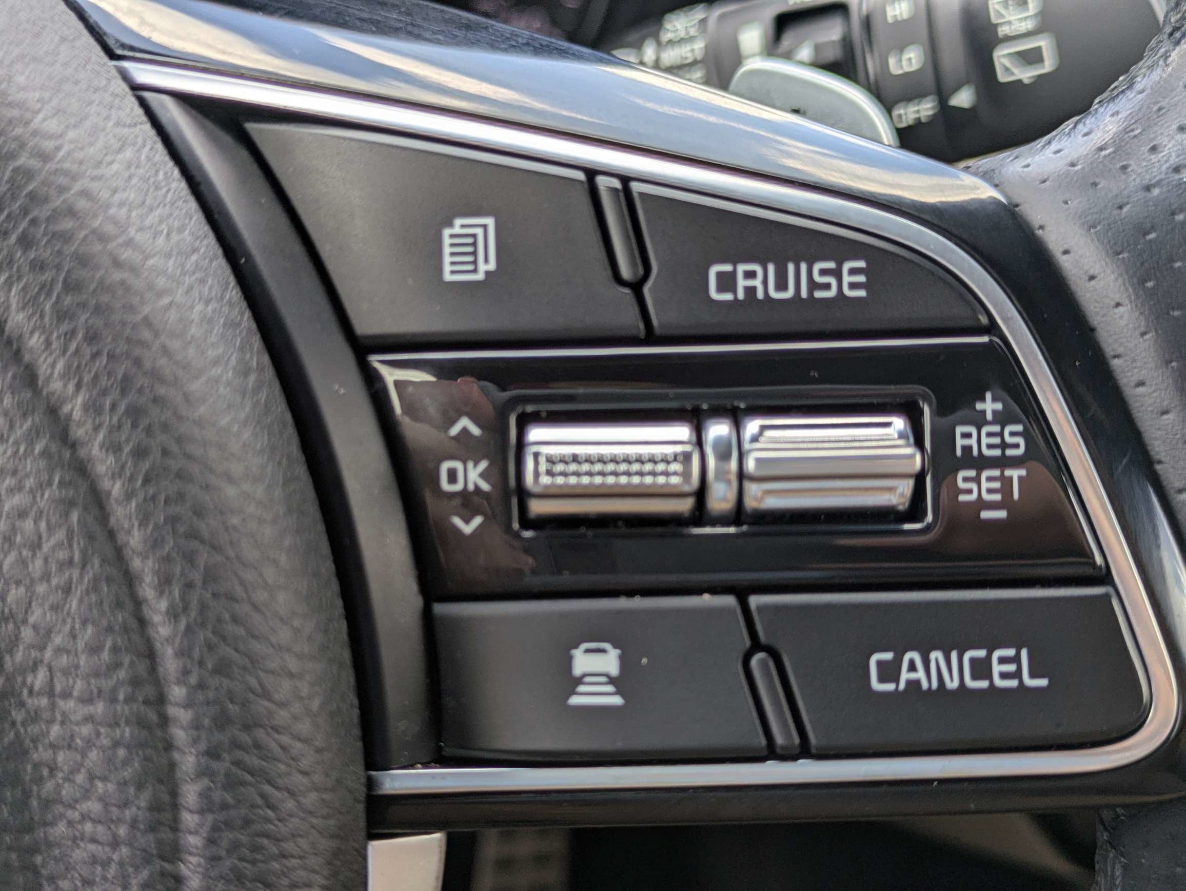 Certified 2022 Kia Sportage SX FWD image 32