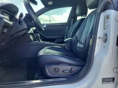 Used 2023 Volkswagen Arteon SEL Premium AWD/4WD image 4