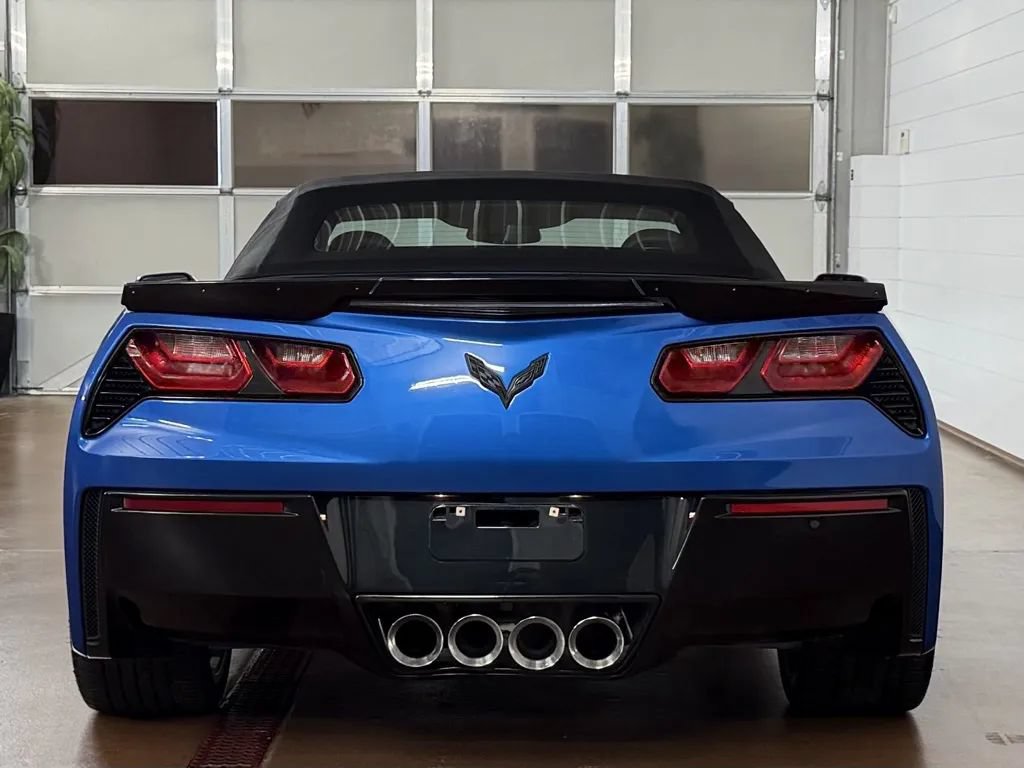 Used 2014 Chevrolet Corvette Stingray Convertible RWD image 4