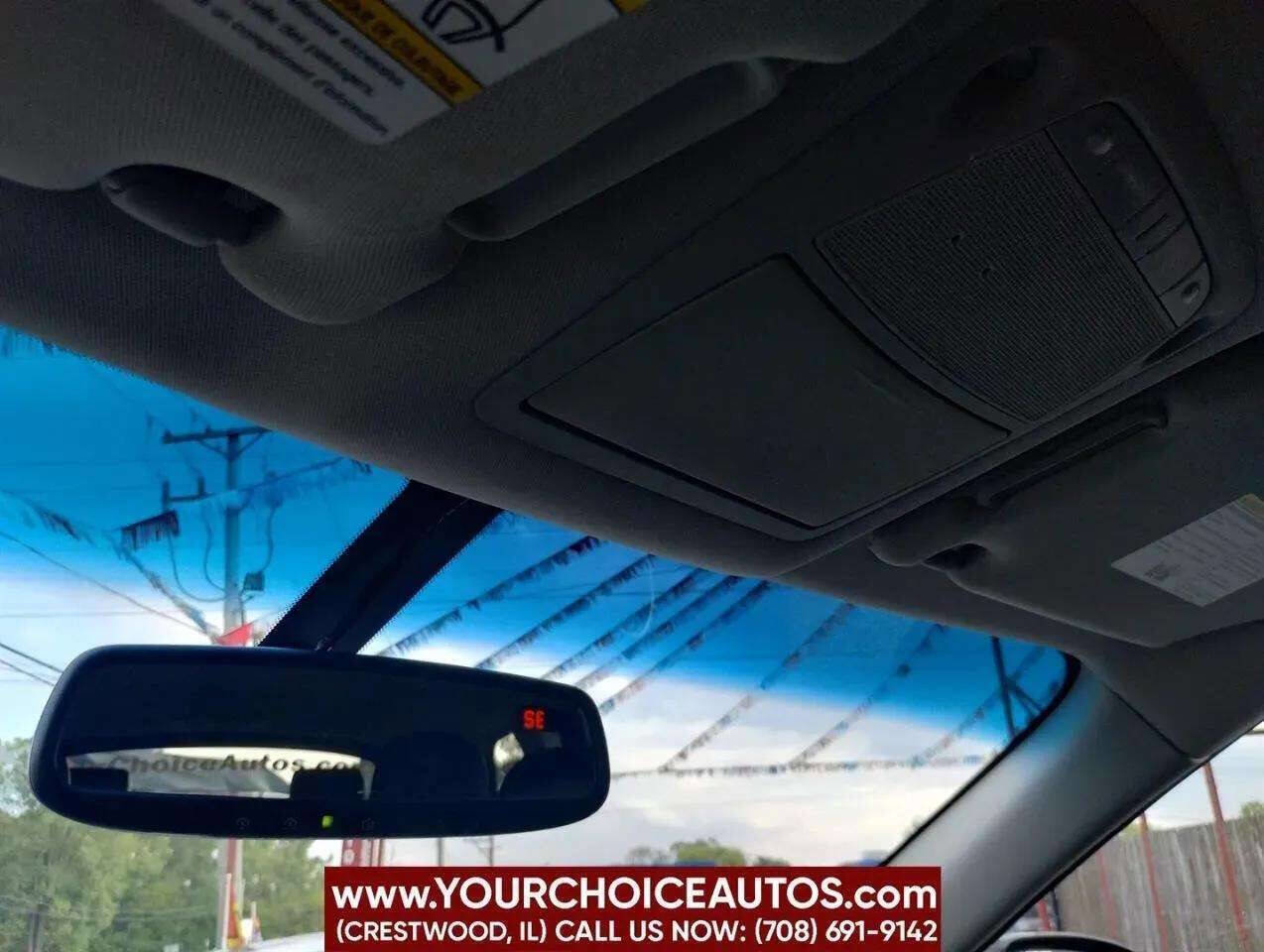 Used 2013 Nissan Pathfinder SL image 11