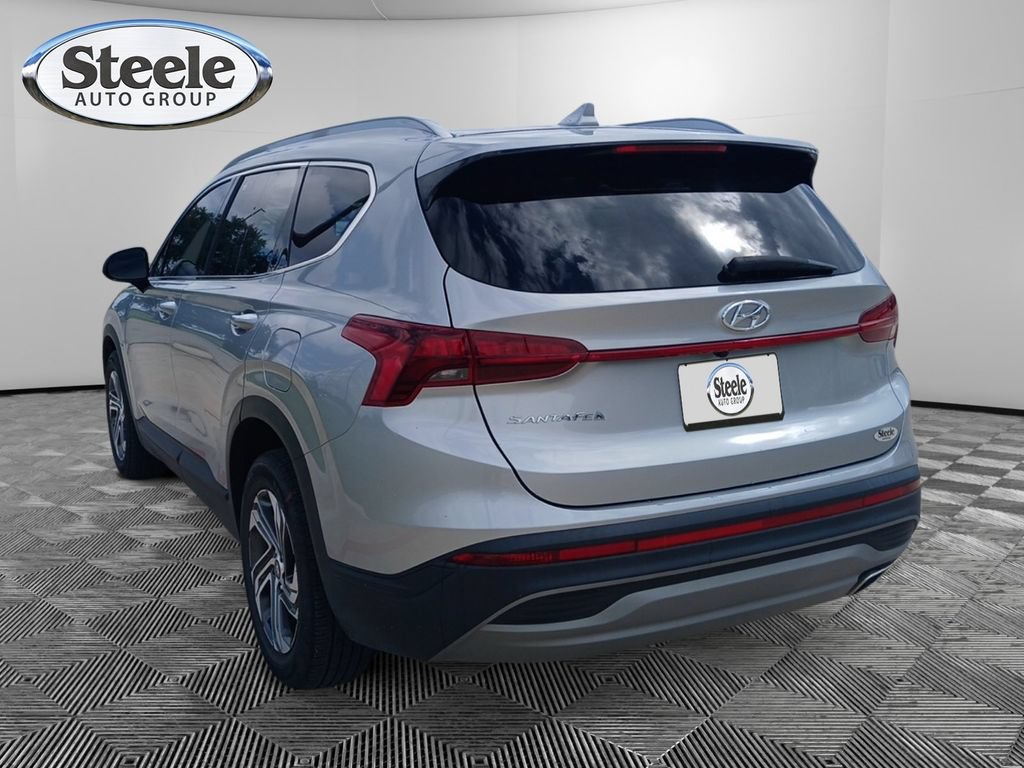 Used 2023 Hyundai Santa Fe SEL FWD image 2