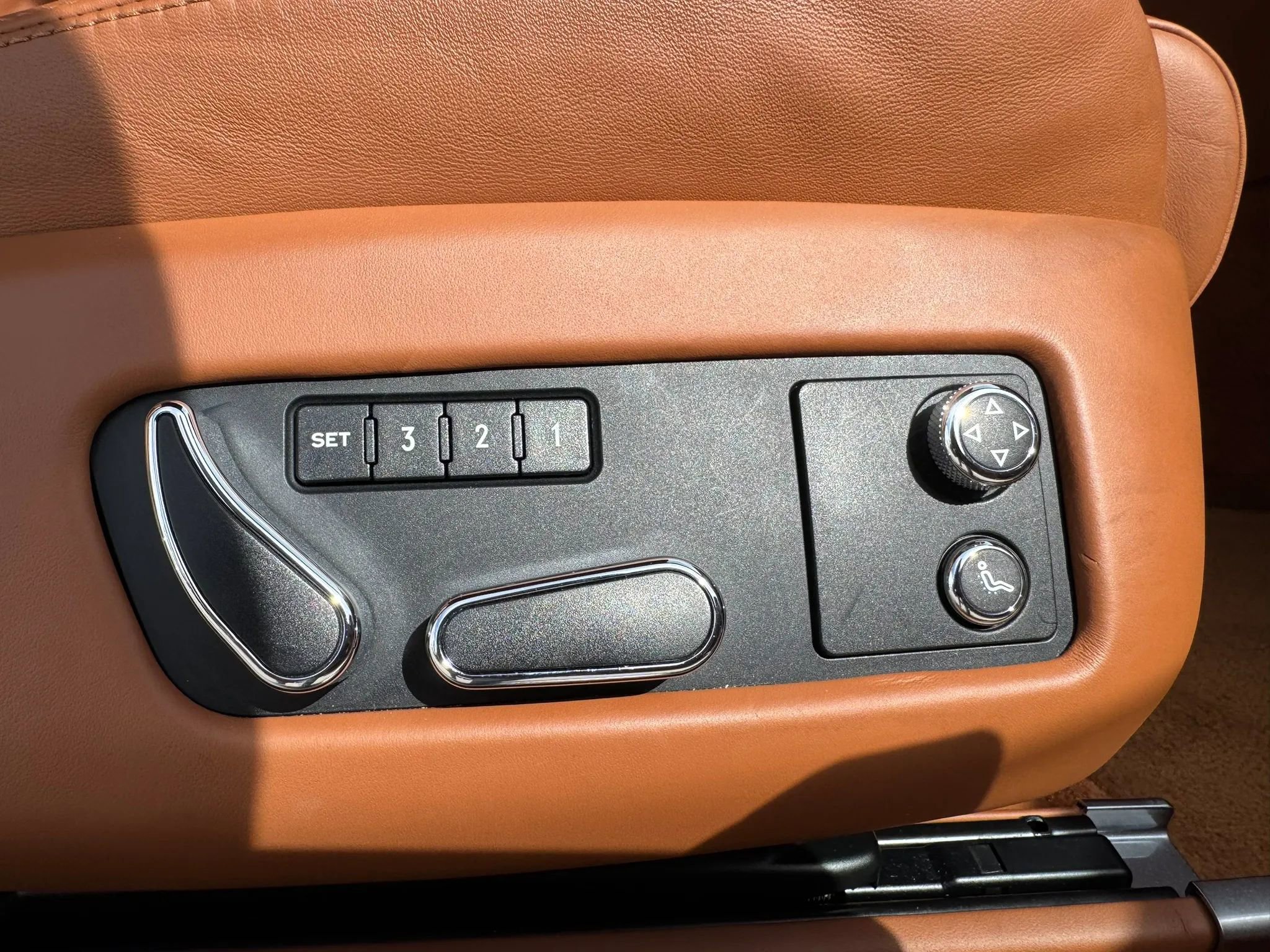 Used 2017 Bentley Continental GT V8 S image 26