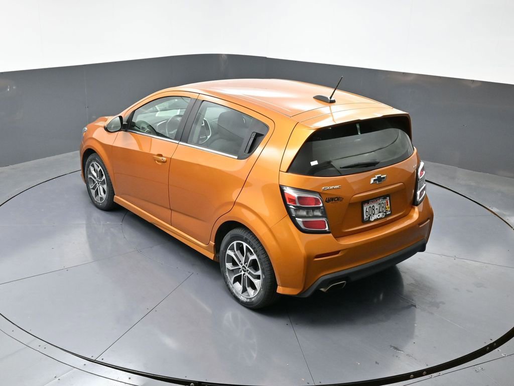 Used 2018 Chevrolet Sonic LT w/ Convenience Package image 18