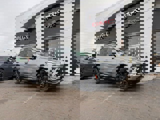 New 2025 Buick Envision Sport Touring image 3