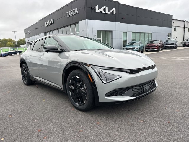 New 2025 Kia EV6 Wind image 1
