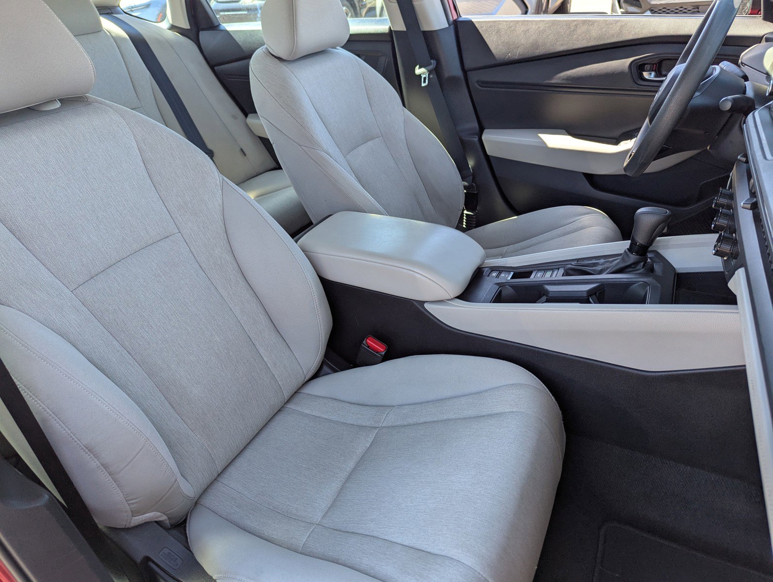 Used 2024 Honda Accord EX image 11