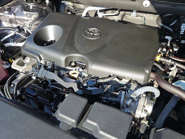 Used 2024 Toyota RAV4 XLE FWD image 21