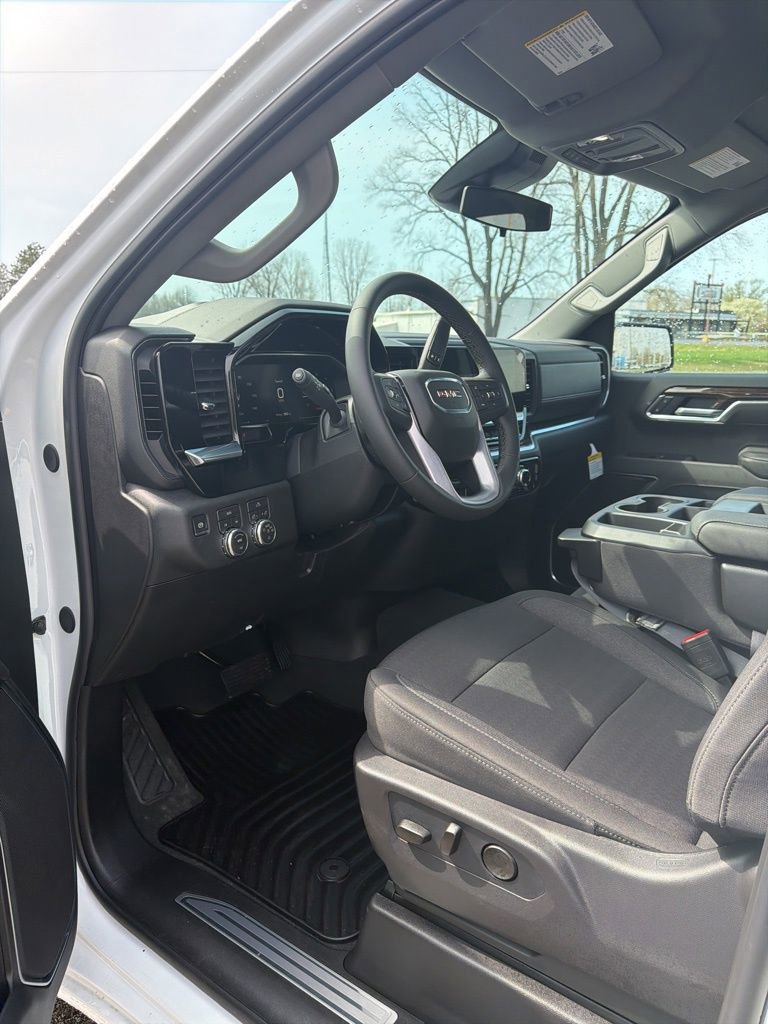 New 2026 GMC Sierra 1500 Elevation image 13